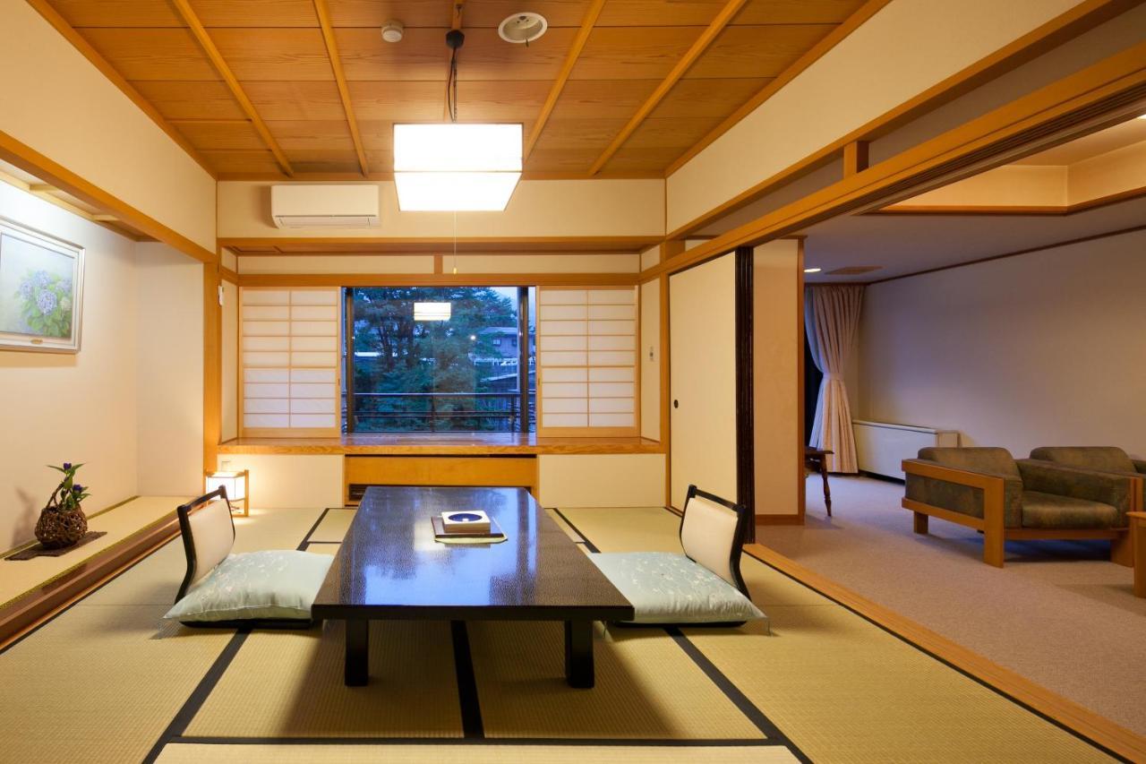 Zazan Minakami Hotell Exteriör bild