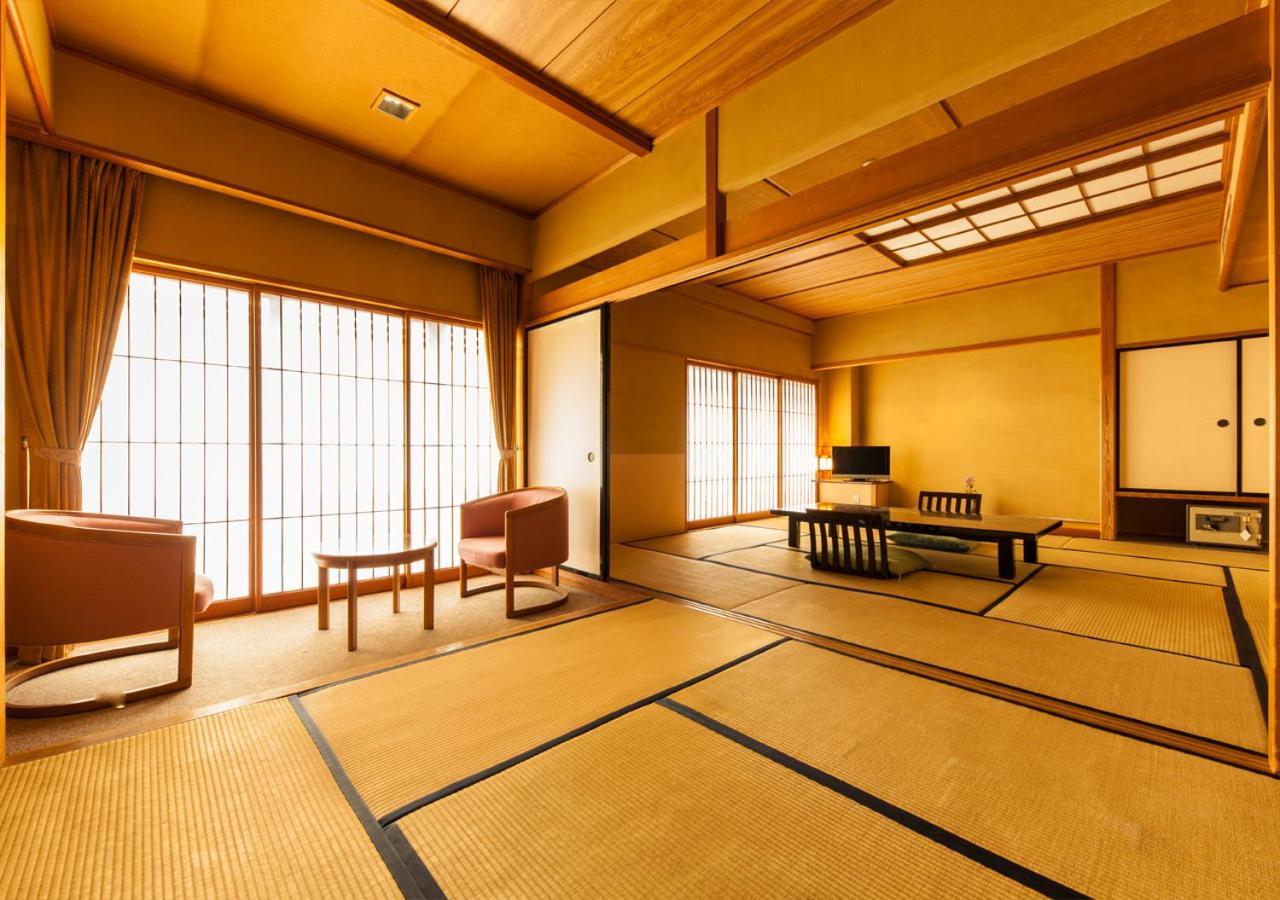 Zazan Minakami Hotell Exteriör bild